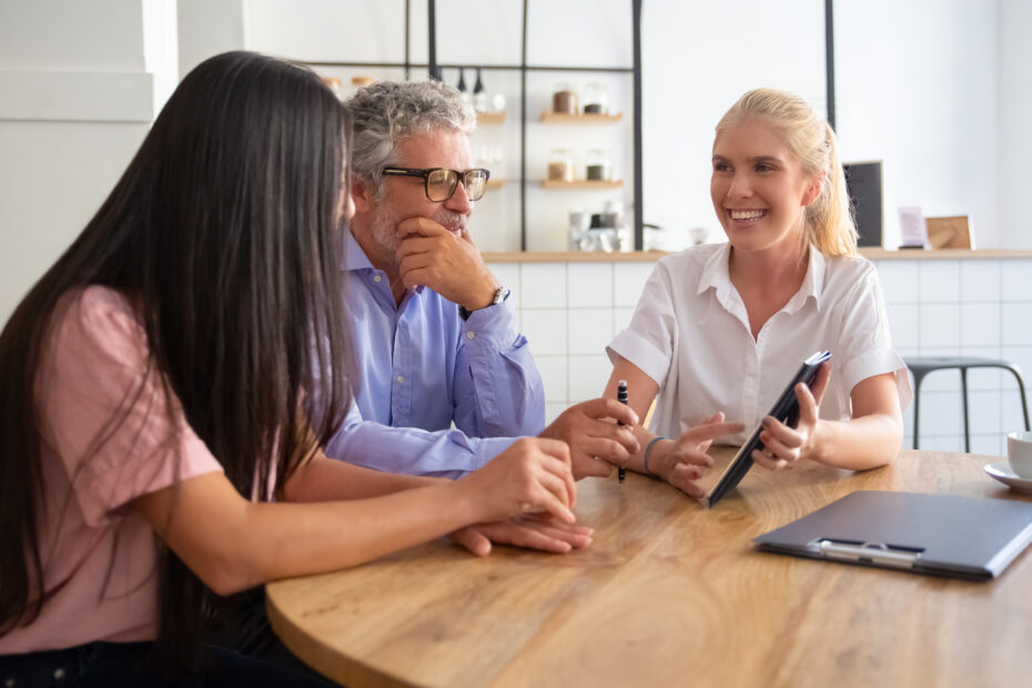 Family discussing presentation